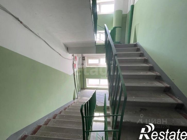 3-комн квартира улица Валерии Барсовой, 4,  д. 4