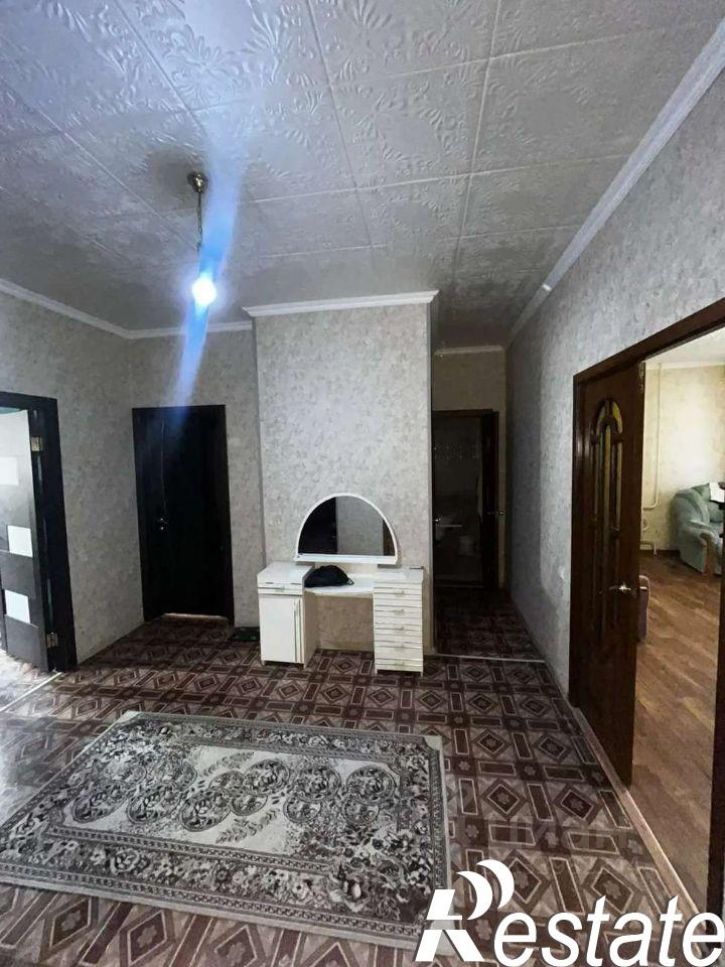 3-комн квартира улица Аксакова, 8 к1,  д. 8 к1