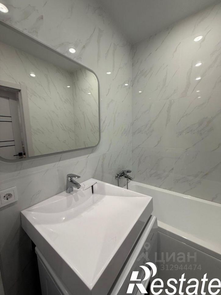 2-комн квартира улица Бехтерева, 2Б,  д. 2Б