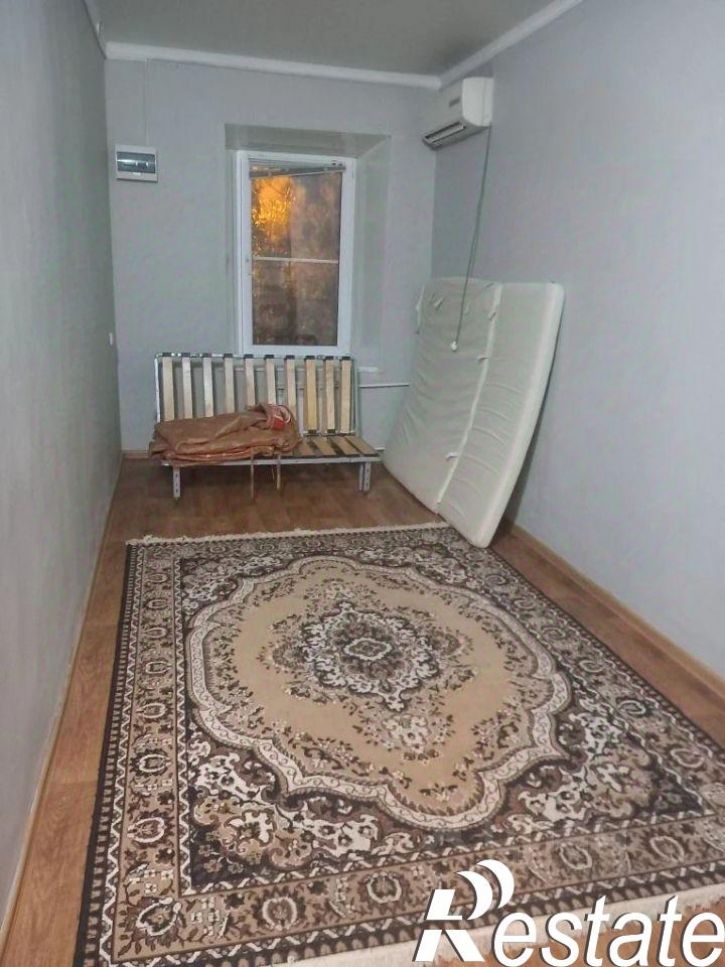 2-комн квартира улица Красная Набережная, 48,  д. 48