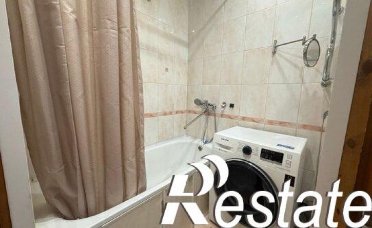 3-комн квартира улица Софьи Перовской, 79,  д. 79