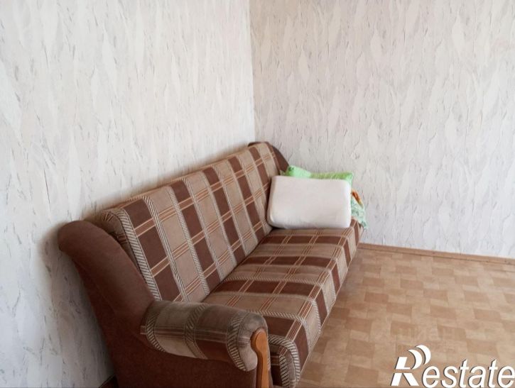 1-комн квартира улица Александрова, 5,  д. 5