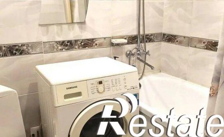 2-комн квартира улица Софьи Перовской, 77,  д. 77