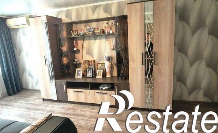 2-комн квартира улица Софьи Перовской, 77,  д. 77