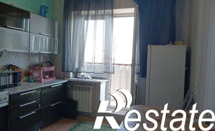 1-комн квартира улица Космонавта Комарова, 174Б,  д. 174Б