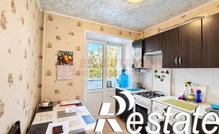 2-комн квартира Коммунистическая улица, 52,  д. 52
