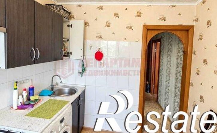 2-комн квартира Коммунистическая улица, 52,  д. 52