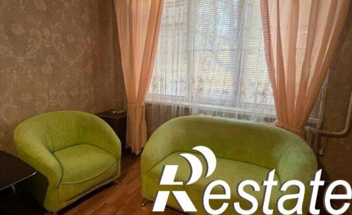2-комн квартира улица Адмирала Нахимова, 107А,  д. 107А