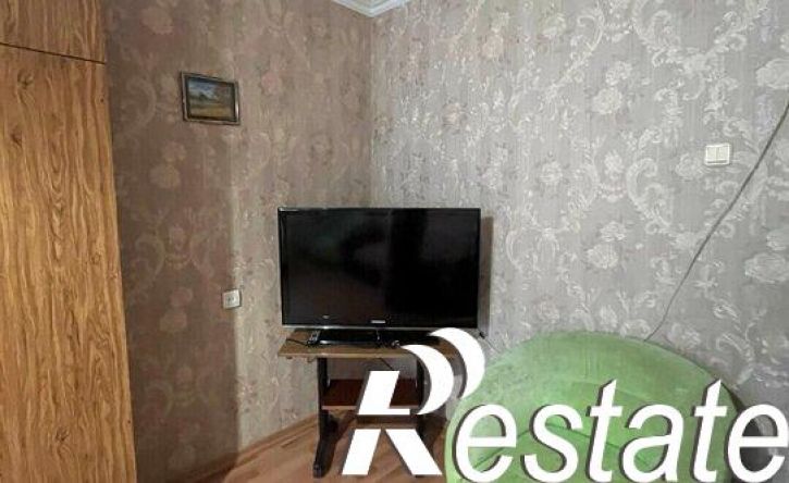 2-комн квартира улица Адмирала Нахимова, 107А,  д. 107А