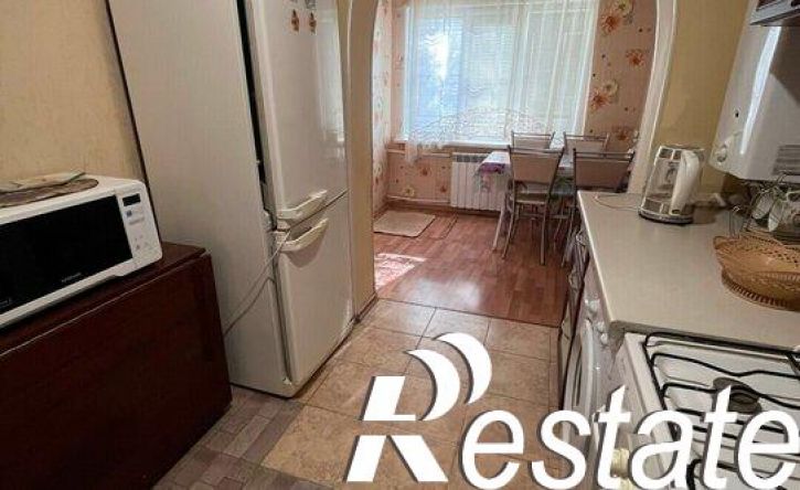 2-комн квартира улица Адмирала Нахимова, 107А,  д. 107А
