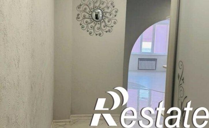 3-комн квартира улица Генерала Армии Епишева, 19,  д. 19