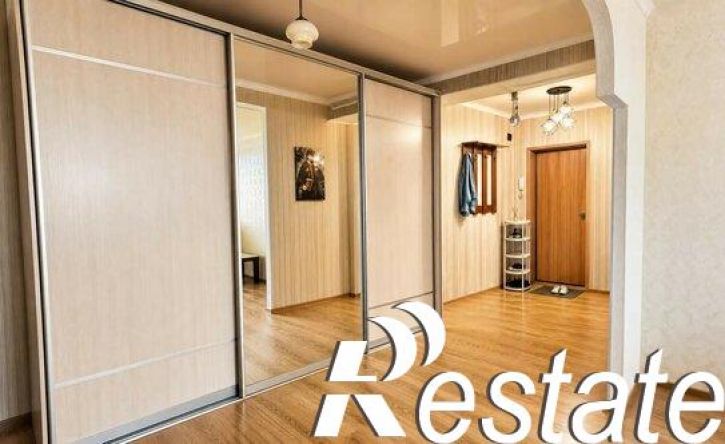 3-комн квартира улица Куликова, 62,  д. 62
