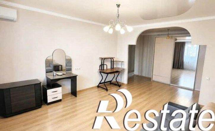 3-комн квартира улица Куликова, 62,  д. 62