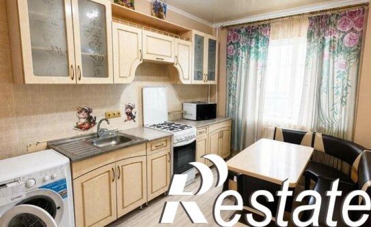 3-комн квартира улица Куликова, 62,  д. 62