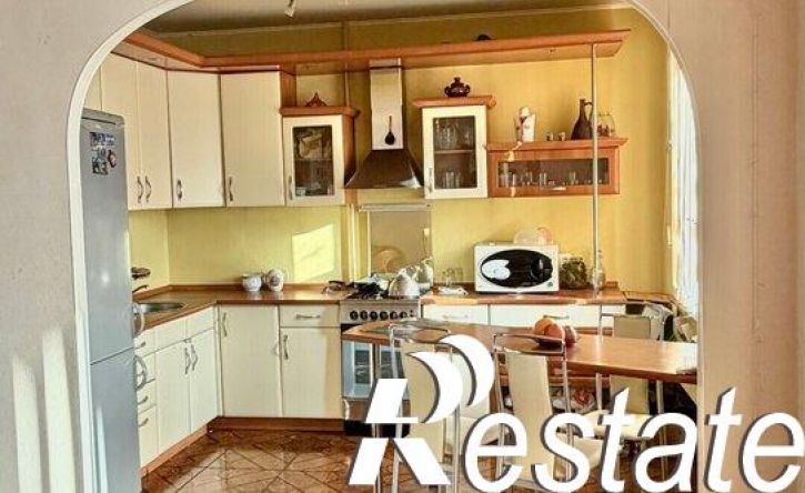 3-комн квартира Московская улица, 76,  д. 76