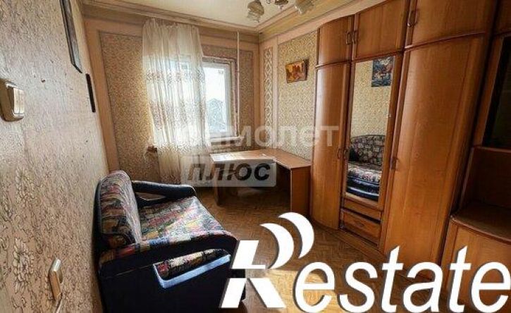 4-комн квартира Батайская улица, 23,  д. 23