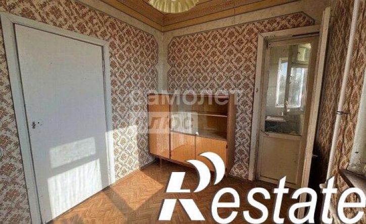 4-комн квартира Батайская улица, 23,  д. 23