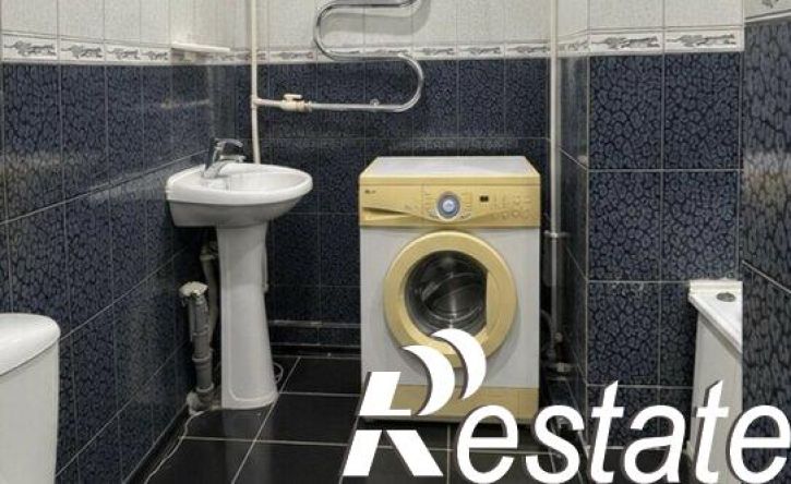 3-комн квартира улица Степана Здоровцева, 5,  д. 5