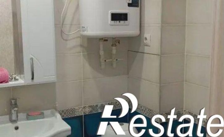 2-комн квартира улица Бабефа, 37,  д. 37