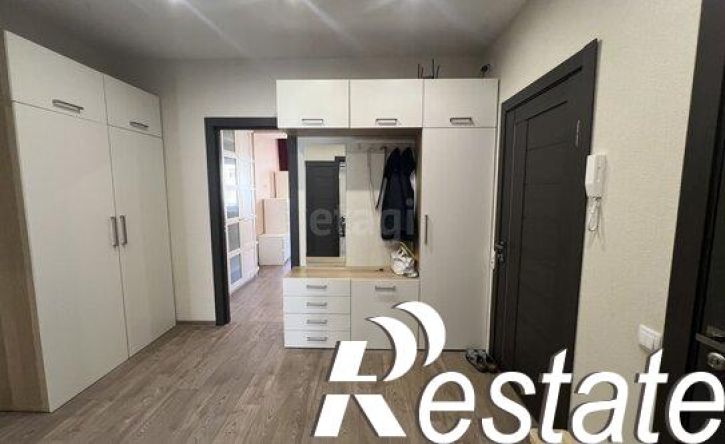 3-комн квартира улица Сен-Симона, 42 к3,  д. 42 к3
