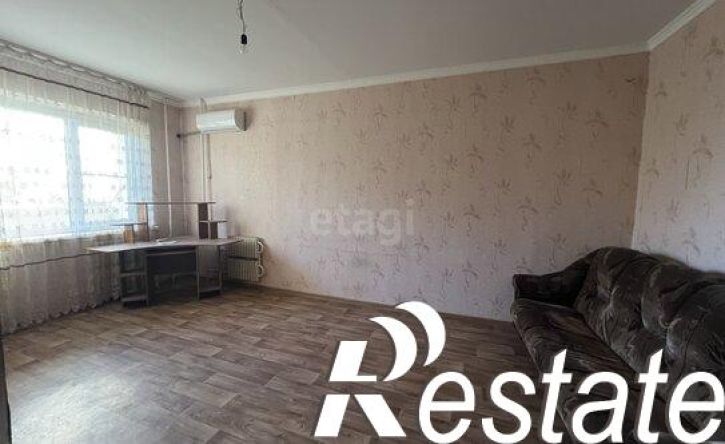 3-комн квартира улица Куликова, 83,  д. 83