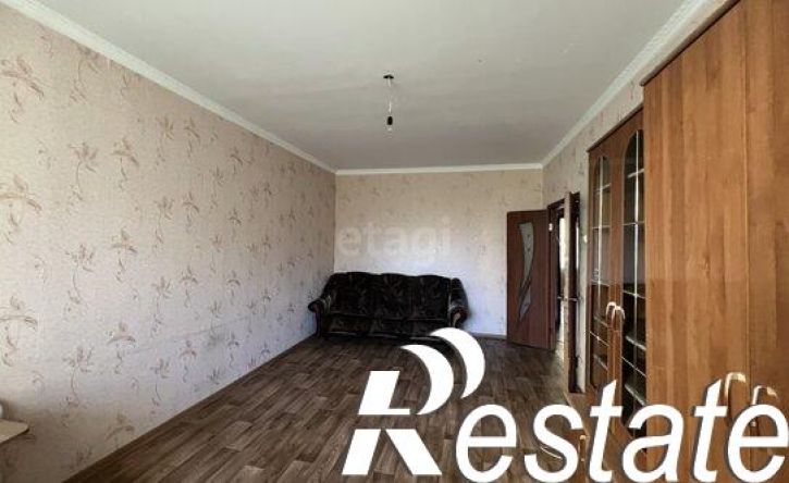 3-комн квартира улица Куликова, 83,  д. 83