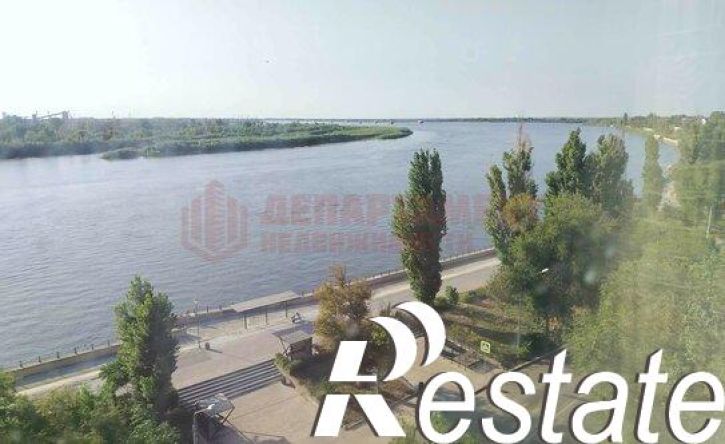 3-комн квартира Комсомольская набережная, 23,  д. 23